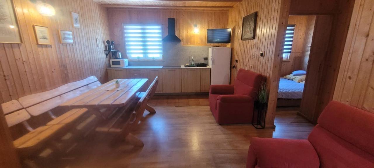 Stanica Pod Zadzierna Domki Caloroczne Lubawka Esterno foto