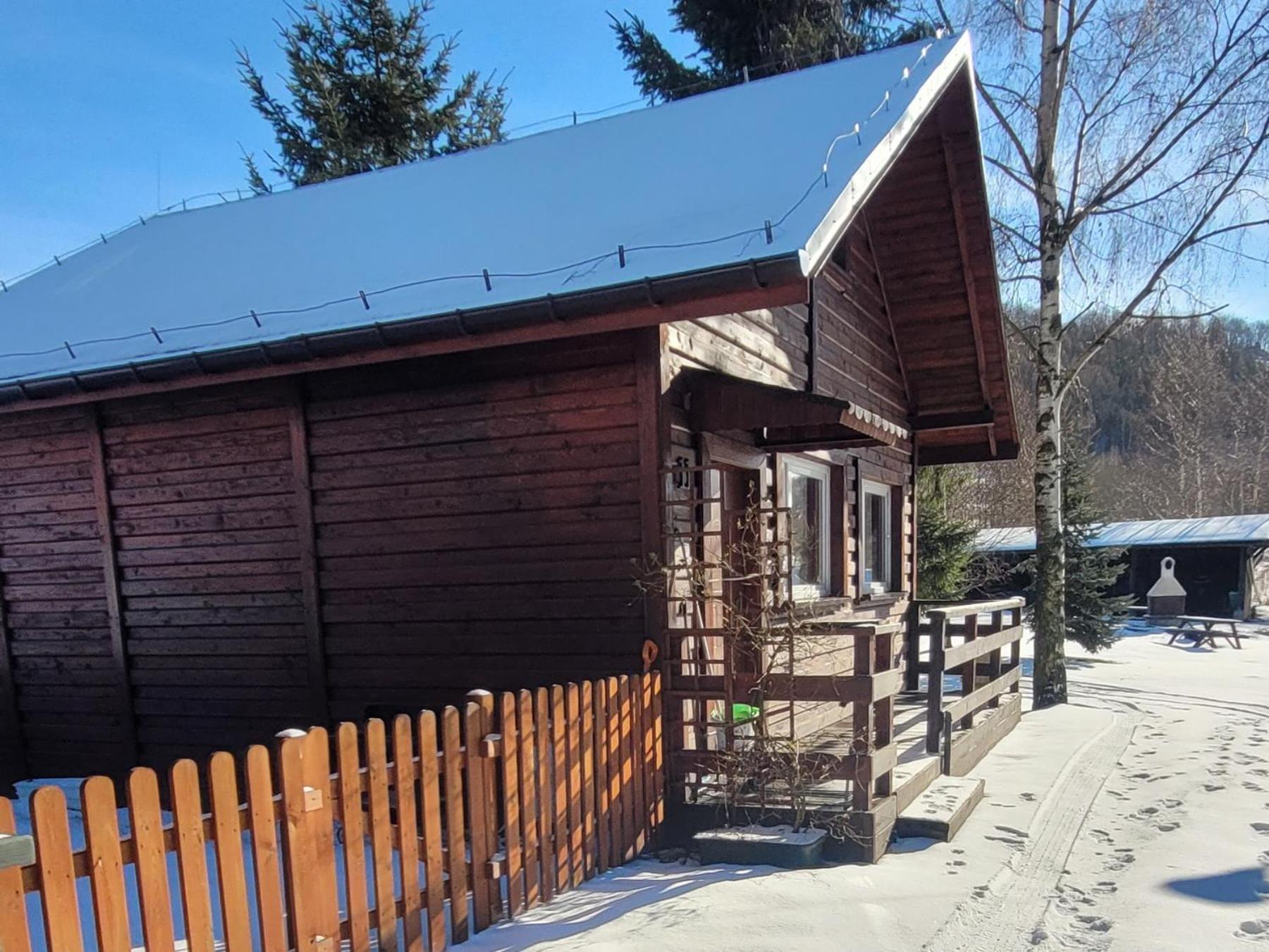 Stanica Pod Zadzierna Domki Caloroczne Lubawka Esterno foto